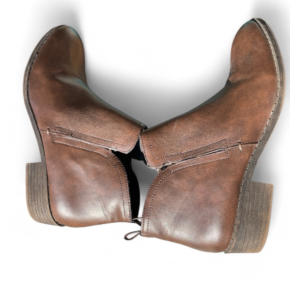 Women's American Rag Cadee Ankle Boots, Side Zip Size 9